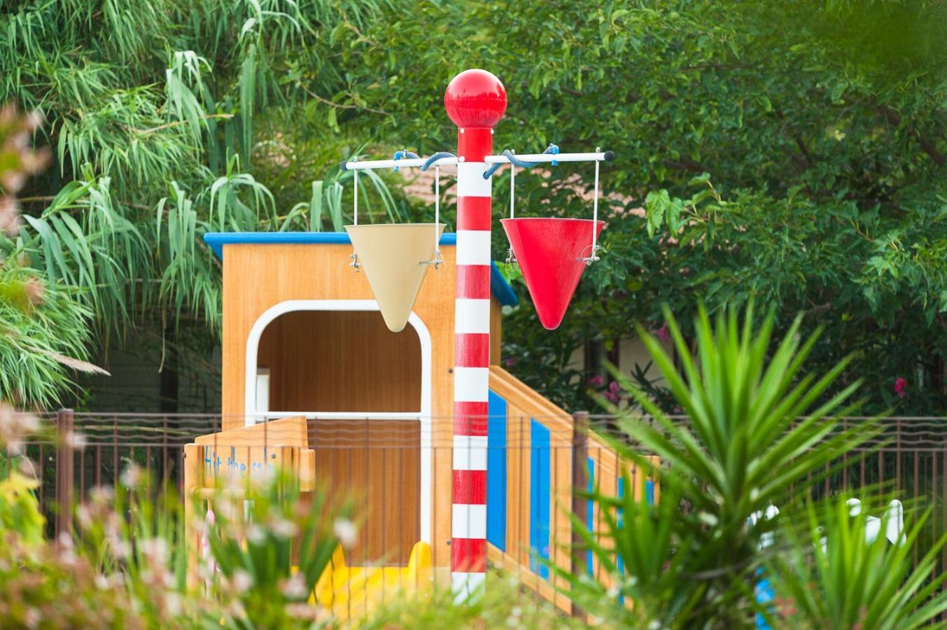 L'Hotel Du Mediterranee Argelès-sur-Mer Kültér fotó